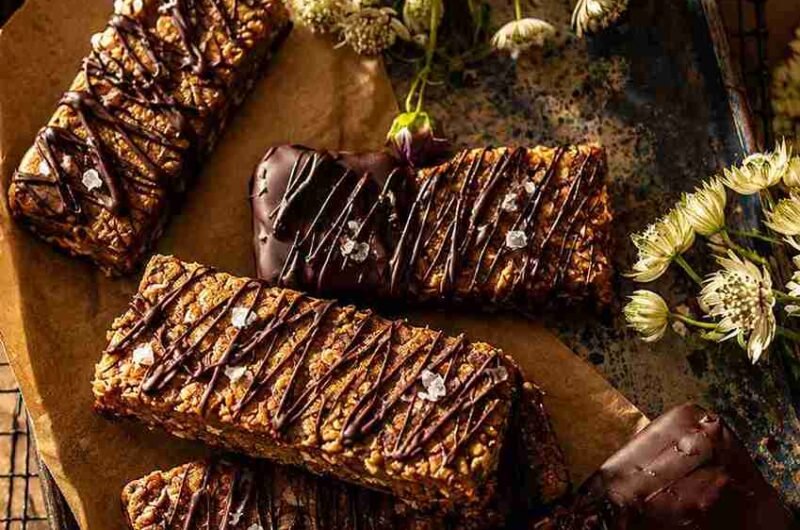 No Bake Chocolate Peanut Butter Cookie Bars