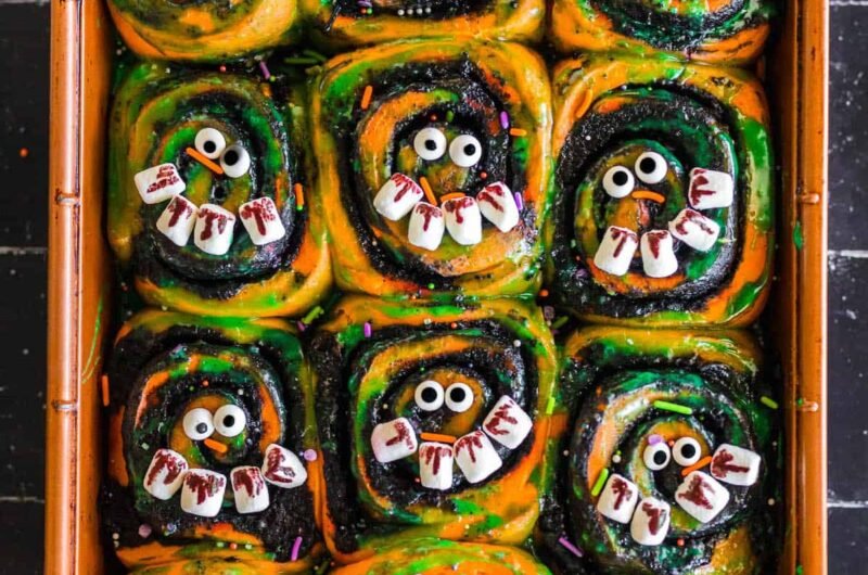 Halloween Cinnamon Rolls