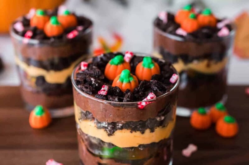 Halloween Dirt Cake Cups